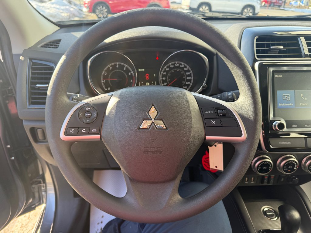 2026 Mitsubishi RVR ES AWC in Kentville, Nova Scotia - 10 - w1024h768px