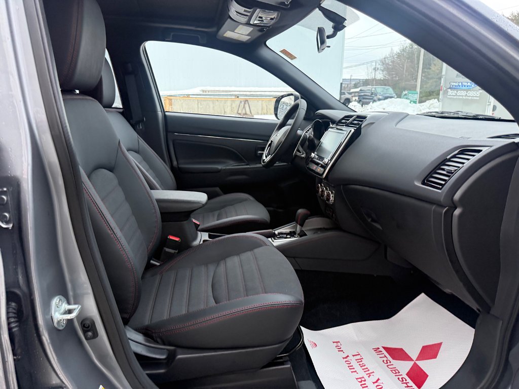2026 Mitsubishi RVR NOIR AWC in Kentville, Nova Scotia - 20 - w1024h768px