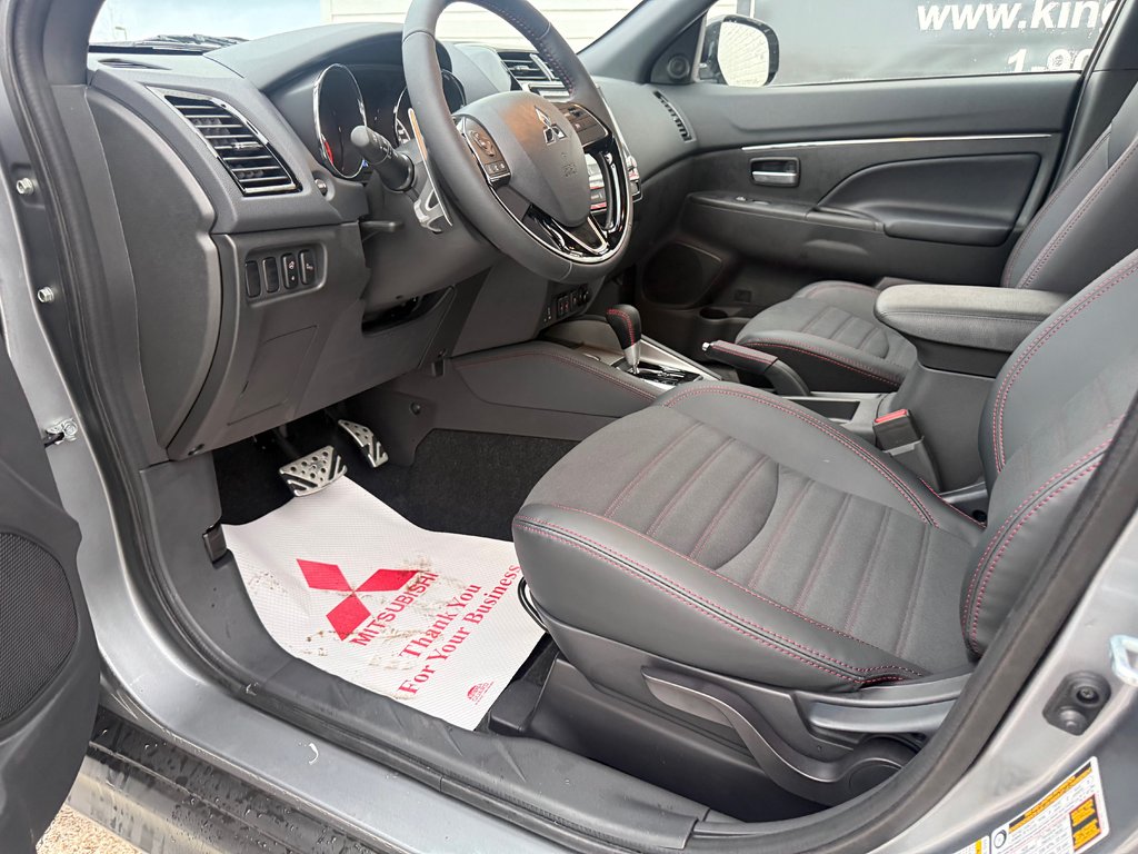 2026 Mitsubishi RVR NOIR AWC in Kentville, Nova Scotia - 9 - w1024h768px