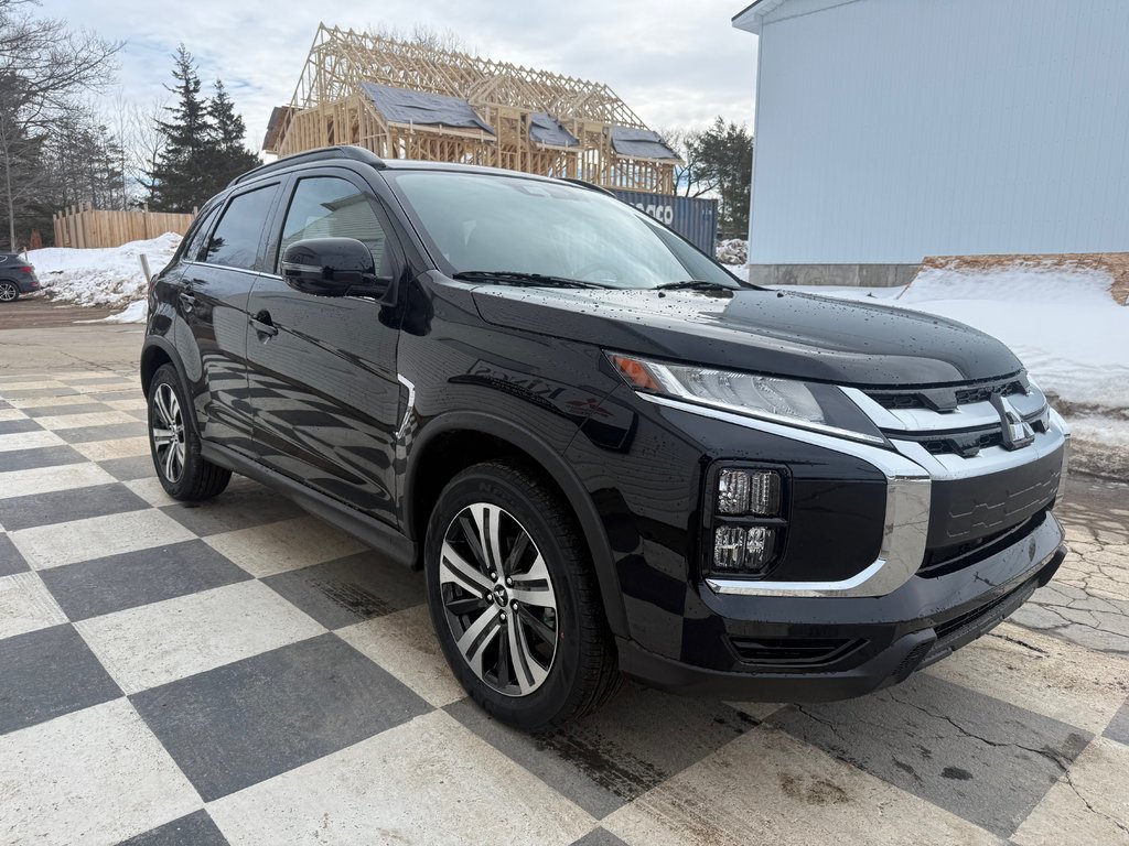 2026 Mitsubishi RVR GT AWC in Kentville, Nova Scotia - 3 - w1024h768px