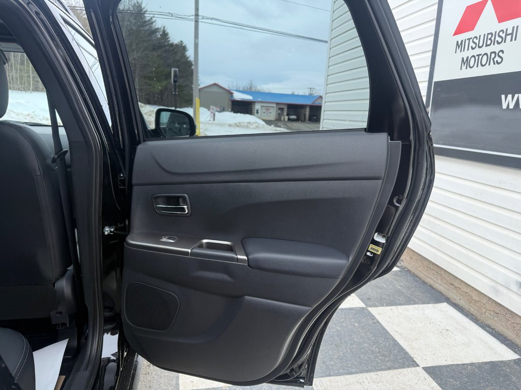 2026 Mitsubishi RVR GT AWC in Kentville, Nova Scotia - 17 - w1024h768px