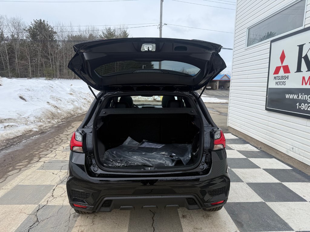 2026 Mitsubishi RVR GT AWC in Kentville, Nova Scotia - 16 - w1024h768px