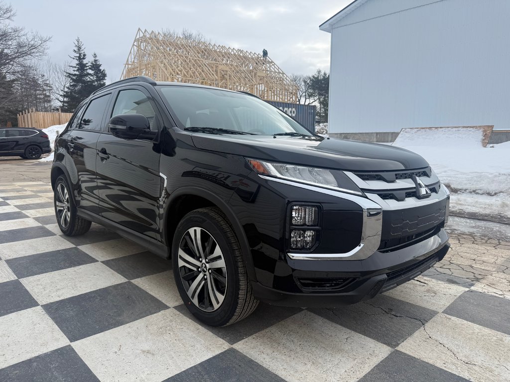 2026 Mitsubishi RVR SEL AWC in Kentville, Nova Scotia - 3 - w1024h768px