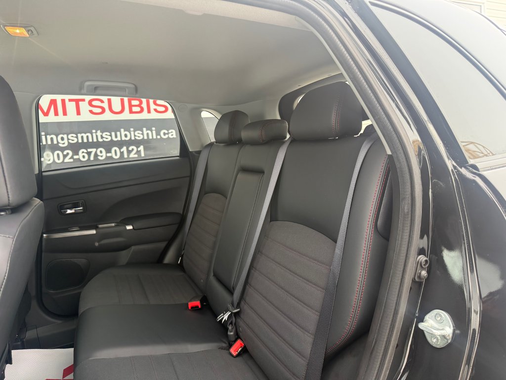 2026 Mitsubishi RVR SEL AWC in Kentville, Nova Scotia - 14 - w1024h768px