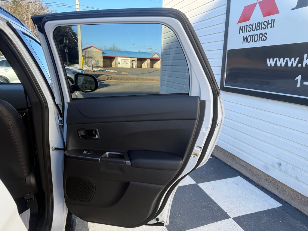 2026 Mitsubishi RVR GT AWC in Kentville, Nova Scotia - 17 - w1024h768px