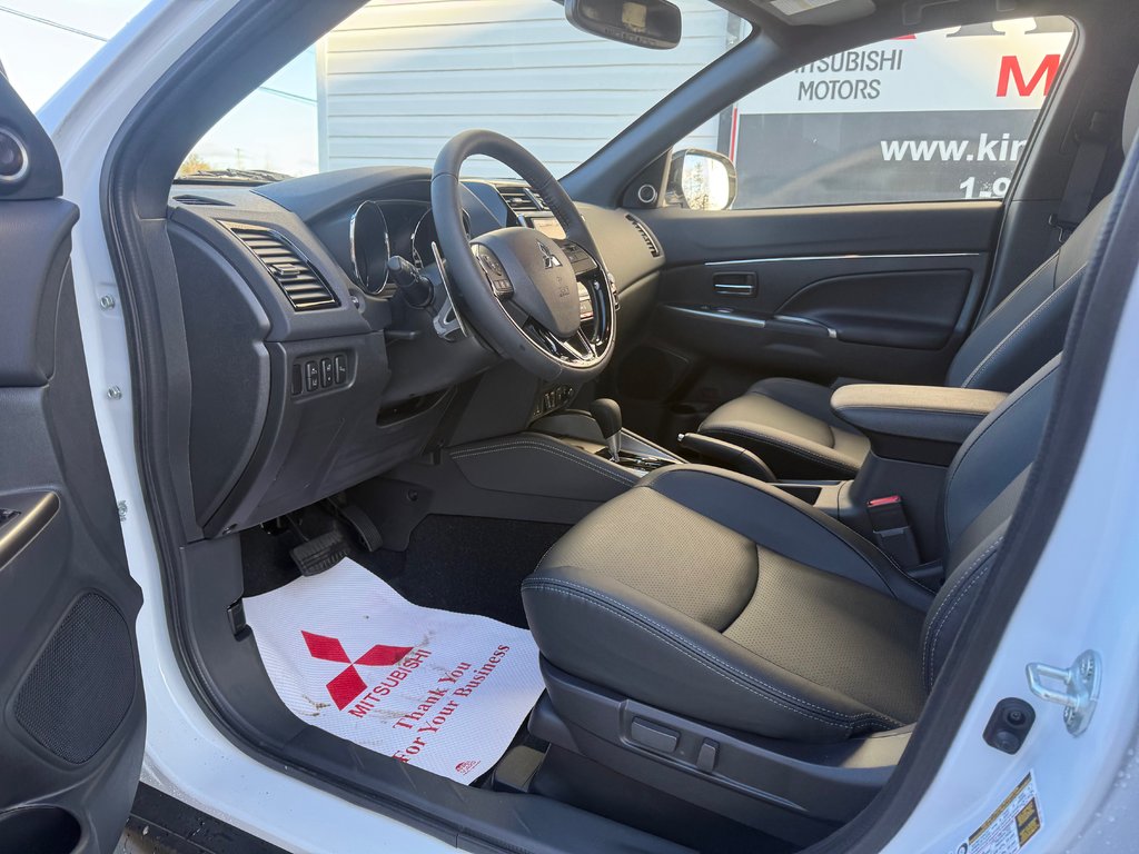 2026 Mitsubishi RVR GT AWC in Kentville, Nova Scotia - 9 - w1024h768px