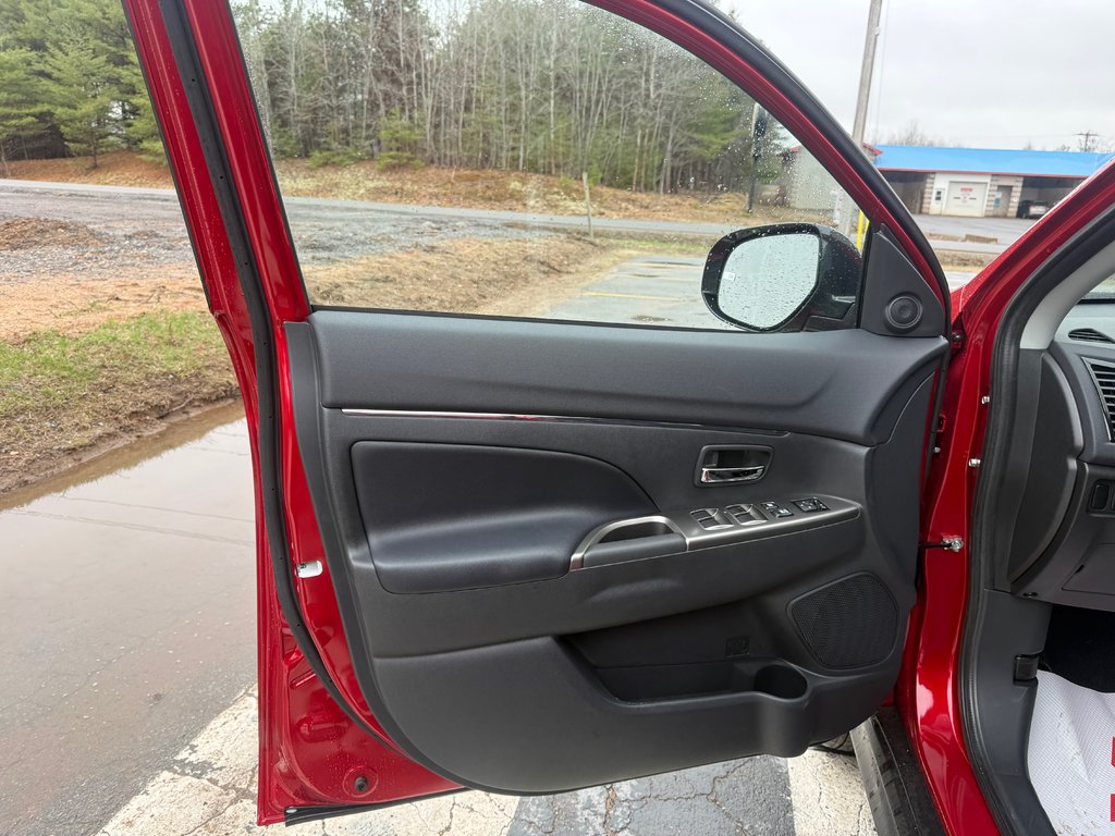 Mitsubishi RVR SEL AWC 2026 à Kentville, Nouvelle-Écosse - 7 - w1024h768px