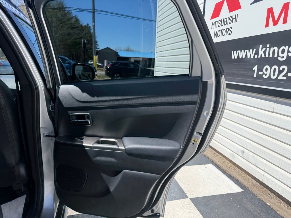 2026 Mitsubishi RVR GT AWC in Kentville, Nova Scotia - 17 - w1024h768px