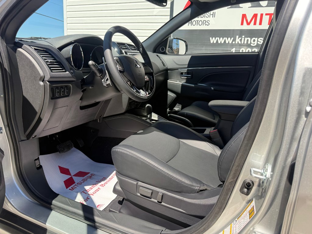 2026 Mitsubishi RVR GT AWC in Kentville, Nova Scotia - 9 - w1024h768px