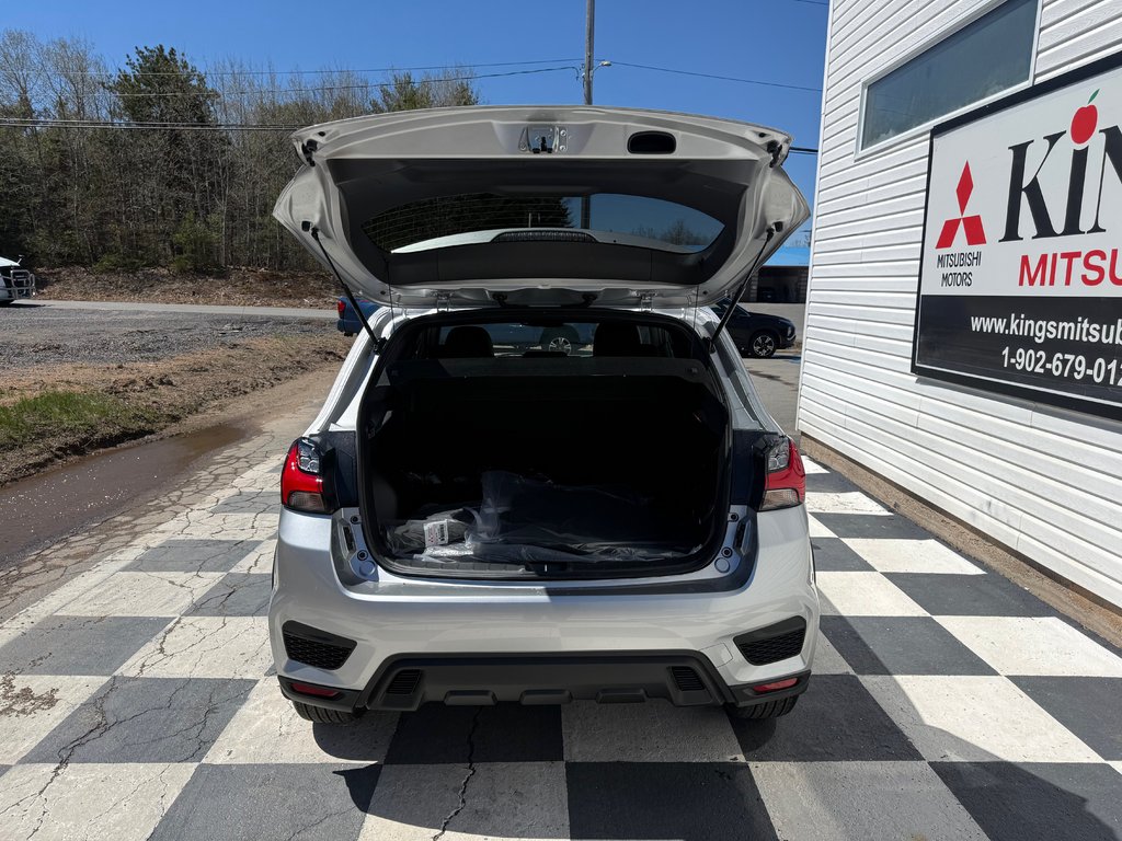 2026 Mitsubishi RVR GT AWC in Kentville, Nova Scotia - 16 - w1024h768px