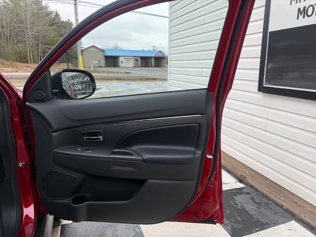 Mitsubishi RVR NOIR AWC 2026 à Kentville, Nouvelle-Écosse - 19 - w1024h768px