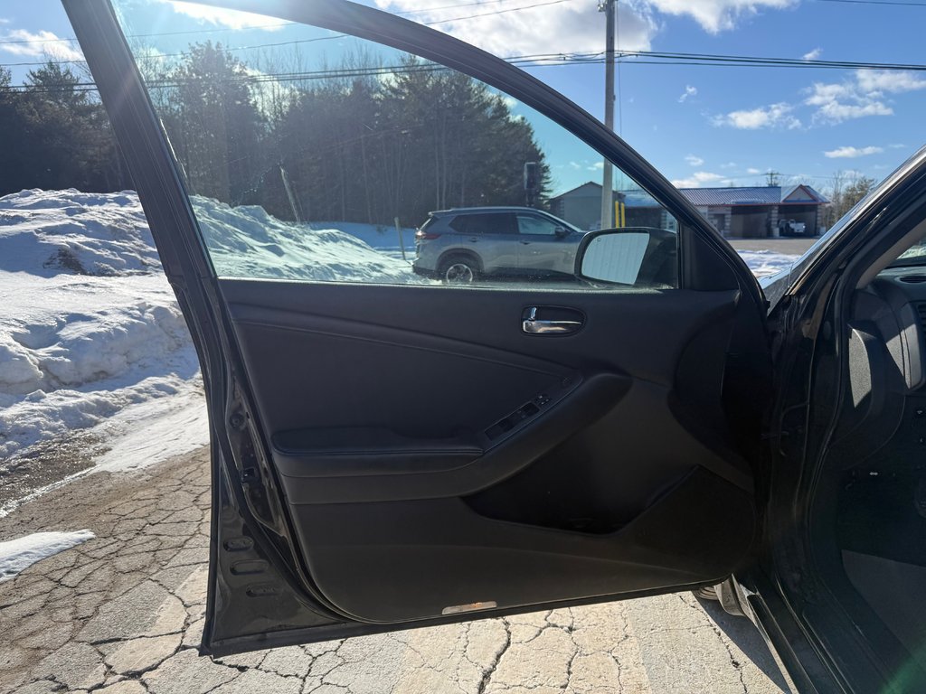 Nissan ALTIMA 2.5 S, Keyless entry, MP3, Cruise control 2012 à COLDBROOK, Nouvelle-Écosse - 7 - w1024h768px