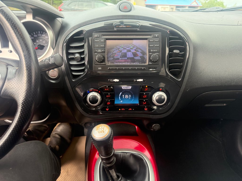 2013 Nissan JUKE S, keyless entry, MANUAL 6SPEED, Bluetooth in COLDBROOK, Nova Scotia - 12 - w1024h768px