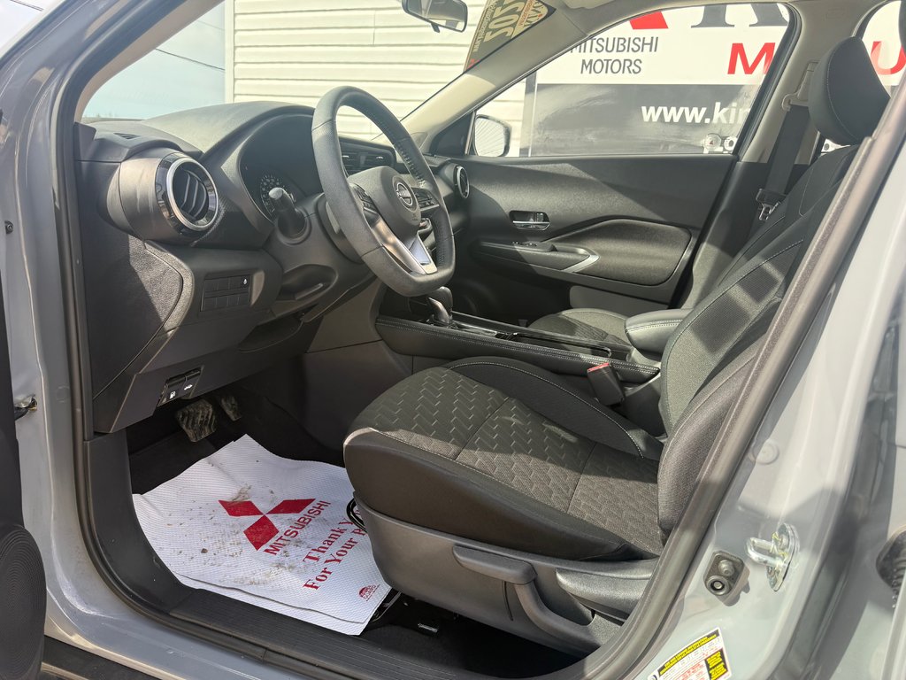 2024 Nissan Kicks SV, keyless entry, Remote Start, Bluetooth in COLDBROOK, Nova Scotia - 9 - w1024h768px