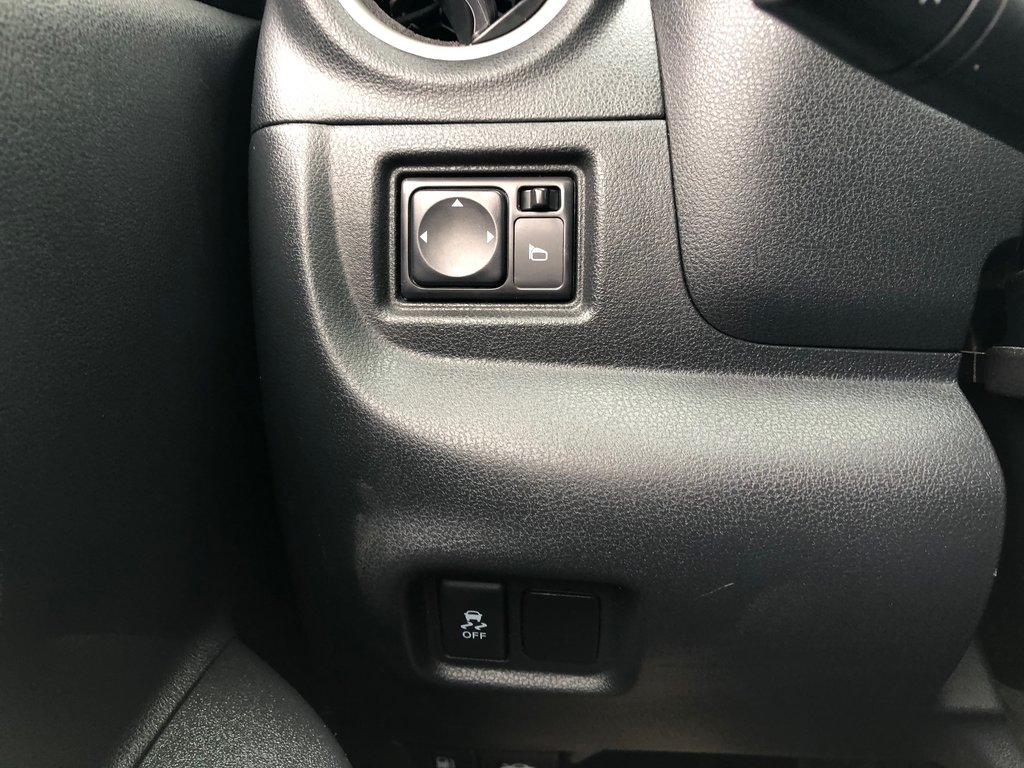 2017 Nissan Micra in COLDBROOK, Nova Scotia - 8 - w1024h768px
