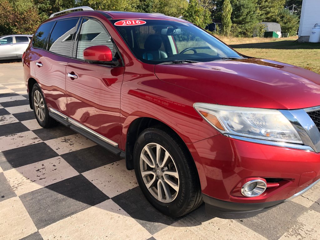 2016  Pathfinder SL, Cruise Control, Reverse camera, hands free, in Kentville, Nova Scotia - 3 - w1024h768px