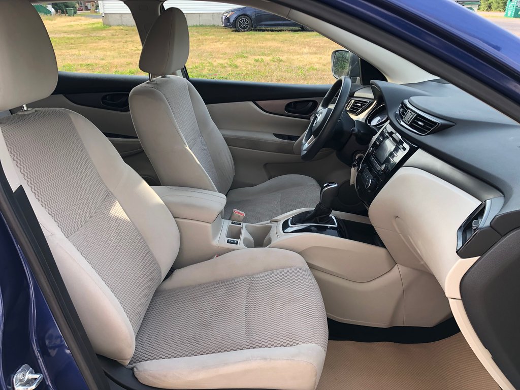 Nissan Qashqai S - Reverse Camera, ECO Mode, AUX Port 2017 à Kentville, Nouvelle-Écosse - 22 - w1024h768px