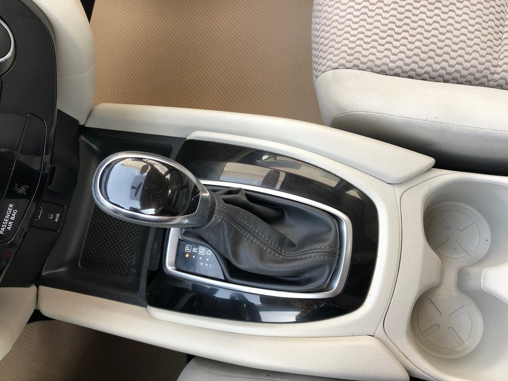 Nissan Qashqai S - Reverse Camera, ECO Mode, AUX Port 2017 à Kentville, Nouvelle-Écosse - 15 - w1024h768px