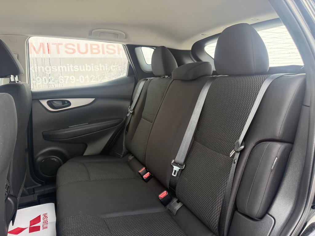 2023 Nissan Qashqai S, keyless entry, backup camera, Bluetooth in COLDBROOK, Nova Scotia - 14 - w1024h768px