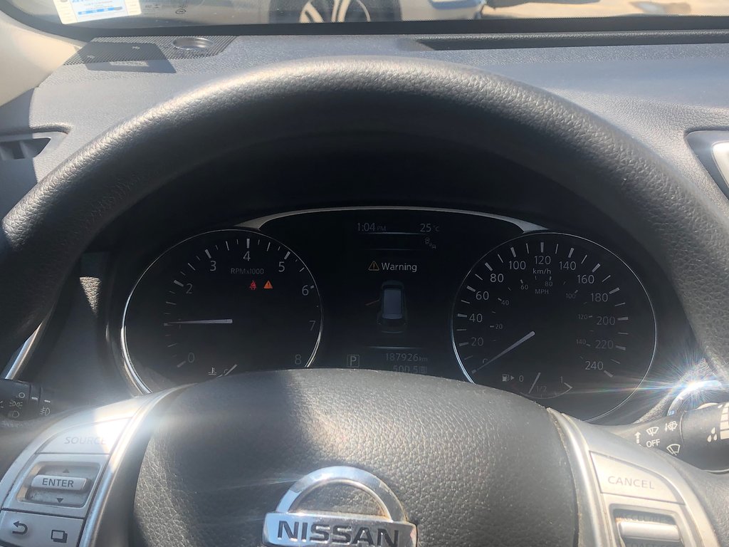 Nissan Rogue S - Reverse Camera, Cruise Control, Sunroof 2016 à COLDBROOK, Nouvelle-Écosse - 13 - w1024h768px