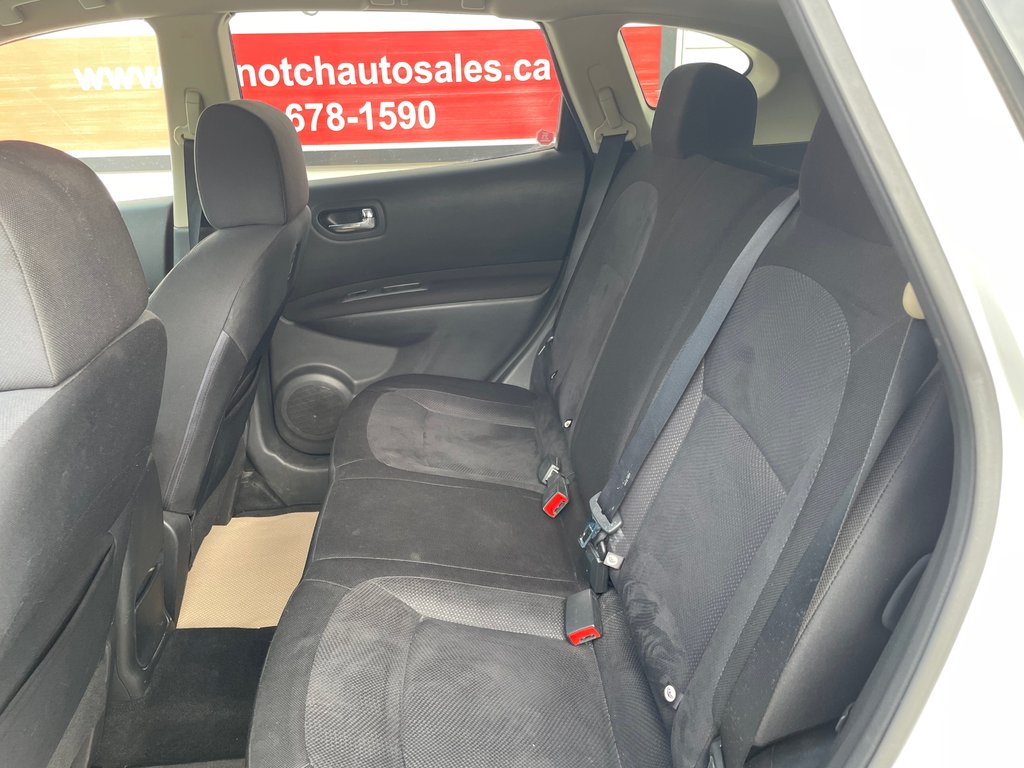 Nissan ROGUE S/SV 4 door, FWD, sunroof 2013 à COLDBROOK, Nouvelle-Écosse - 17 - w1024h768px
