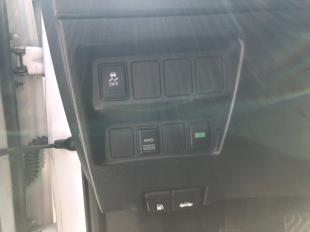 Nissan Rogue Sport  2017 à COLDBROOK, Nouvelle-Écosse - 9 - w1024h768px
