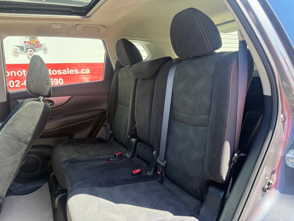 Nissan ROGUE SV, Keyless entry, BLUETOOTH, Cruise control 2016 à Kentville, Nouvelle-Écosse - 15 - w1024h768px