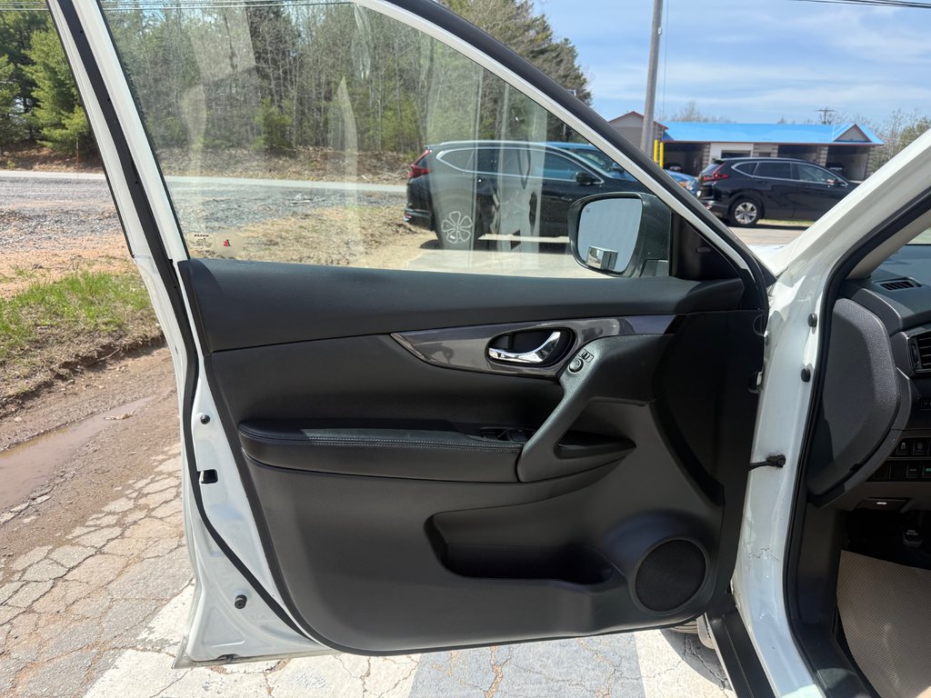 Nissan ROGUE SV, keyless entry, Remote Start, Bluetooth 2019 à Kentville, Nouvelle-Écosse - 7 - w1024h768px