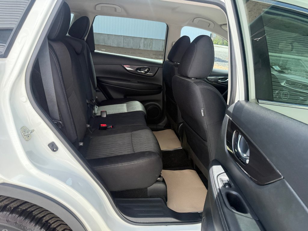 Nissan ROGUE SV, keyless entry, Remote Start, Bluetooth 2019 à Kentville, Nouvelle-Écosse - 17 - w1024h768px