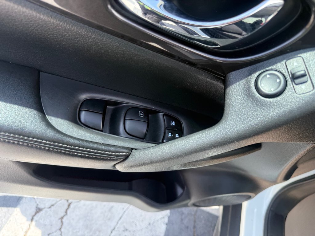 Nissan ROGUE SV, keyless entry, Remote Start, Bluetooth 2019 à Kentville, Nouvelle-Écosse - 8 - w1024h768px