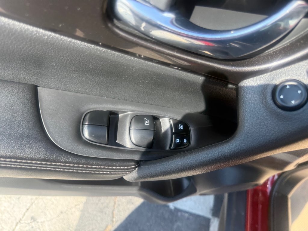 2019 Nissan ROGUE SV, keyless entry, Remote Start, Bluetooth in Kentville, Nova Scotia - 8 - w1024h768px