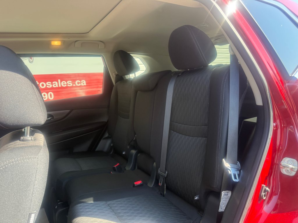 2019 Nissan ROGUE SV, keyless entry, Remote Start, Bluetooth in Kentville, Nova Scotia - 15 - w1024h768px