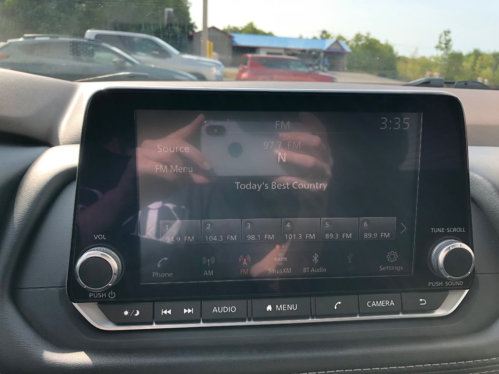 2021 Nissan Rogue S - Reverse Camera, Carplay, Push Start in COLDBROOK, Nova Scotia - 13 - w1024h768px
