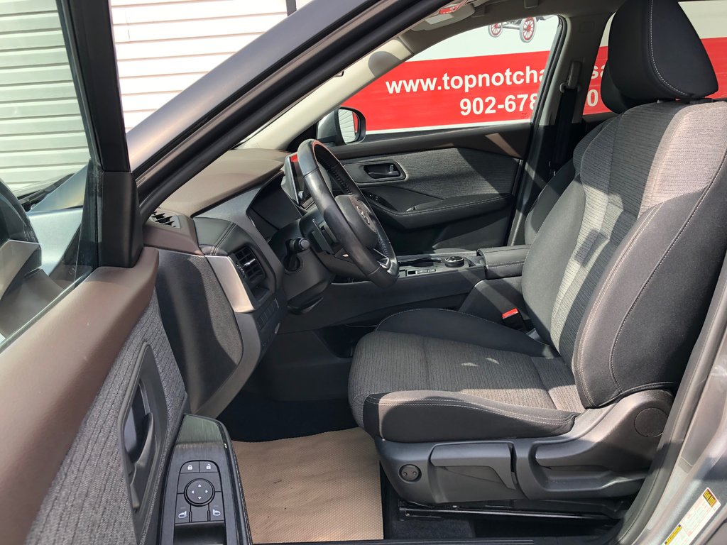 2021 Nissan Rogue S - Reverse Camera, Carplay, Push Start in COLDBROOK, Nova Scotia - 19 - w1024h768px