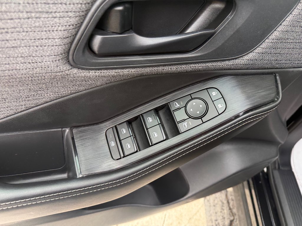 Nissan Rogue S, keyless entry, backup cam, nav 2021 à Kentville, Nouvelle-Écosse - 8 - w1024h768px