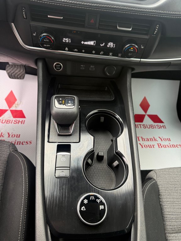 Nissan Rogue S, keyless entry, backup cam, nav 2021 à Kentville, Nouvelle-Écosse - 13 - w1024h768px