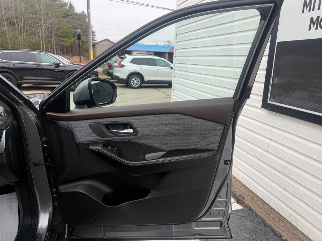 Nissan Rogue SV, keyless entry, Remote Start, Bluetooth 2023 à Kentville, Nouvelle-Écosse - 19 - w1024h768px
