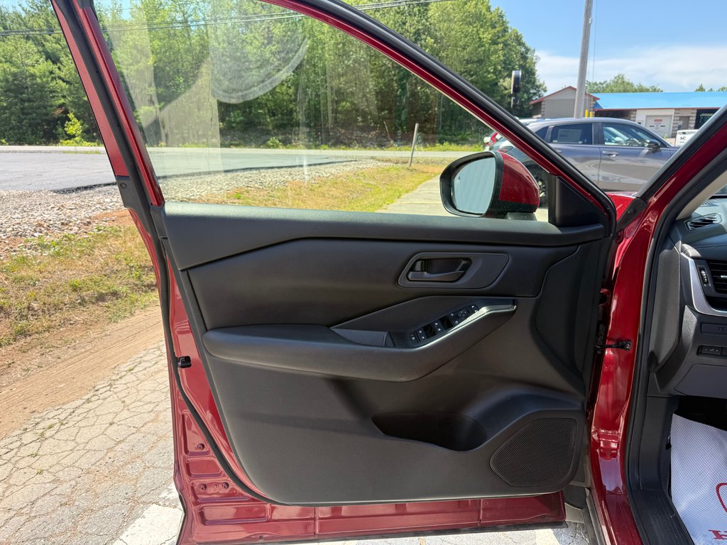 Nissan ROGUE SE, keyless entry, backup camera, Bluetooth 2024 à Kentville, Nouvelle-Écosse - 7 - w1024h768px