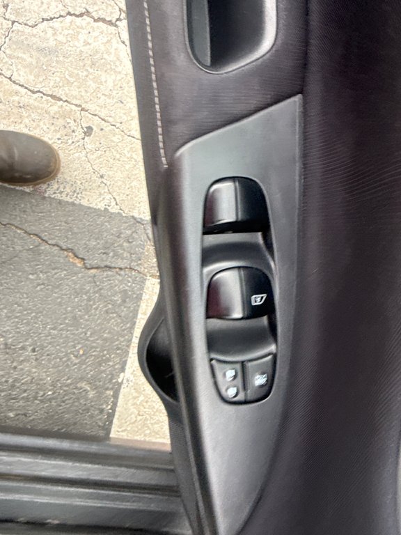 Nissan SENTRA S, Keyless entry, MP3, Cruise control 2014 à COLDBROOK, Nouvelle-Écosse - 8 - w1024h768px