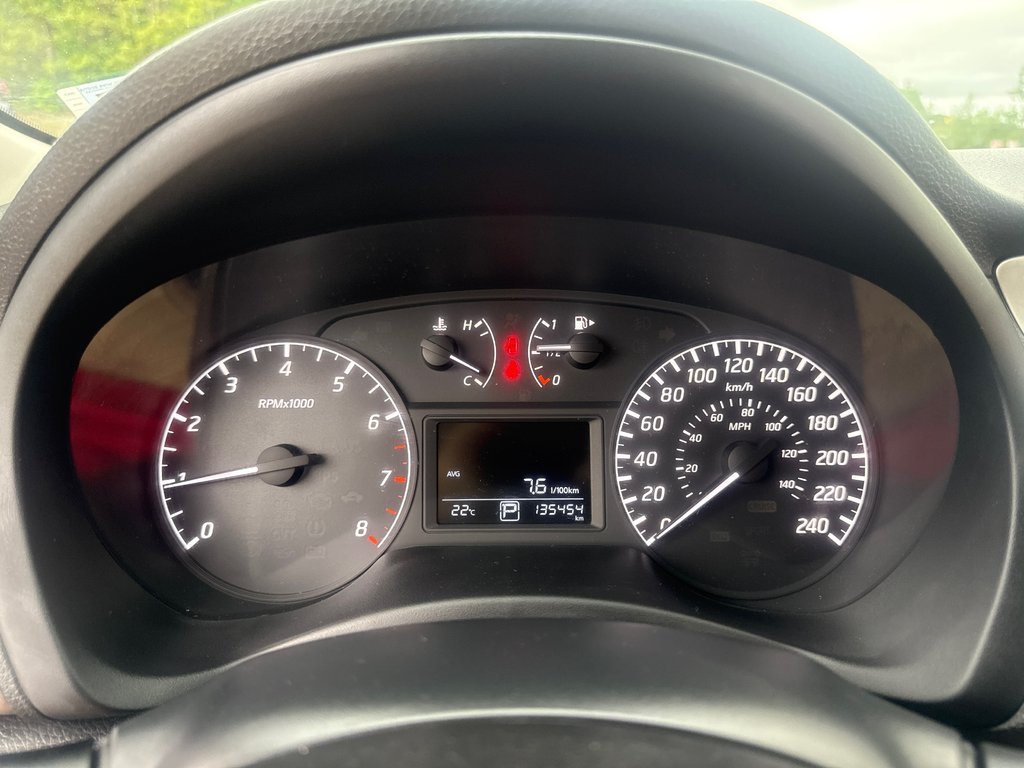 Nissan SENTRA S, Keyless entry, MP3, Cruise control 2014 à COLDBROOK, Nouvelle-Écosse - 11 - w1024h768px