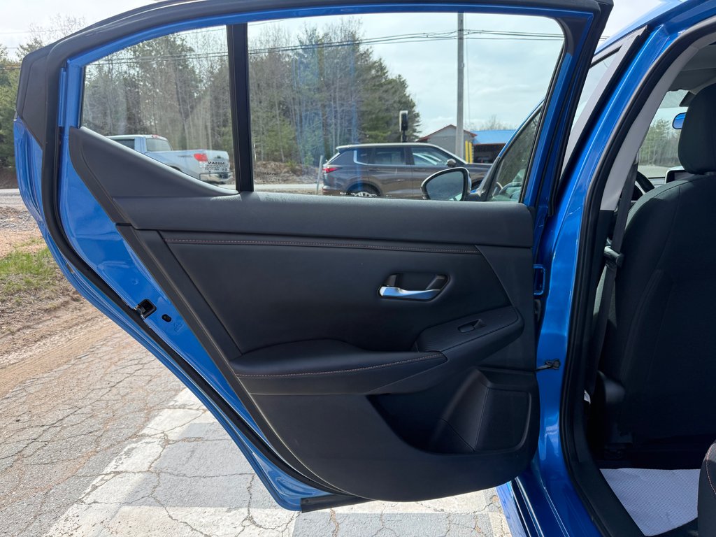 2022 Nissan Sentra SR, , keyless entry, backup camera, Bluetooth in Kentville, Nova Scotia - 14 - w1024h768px