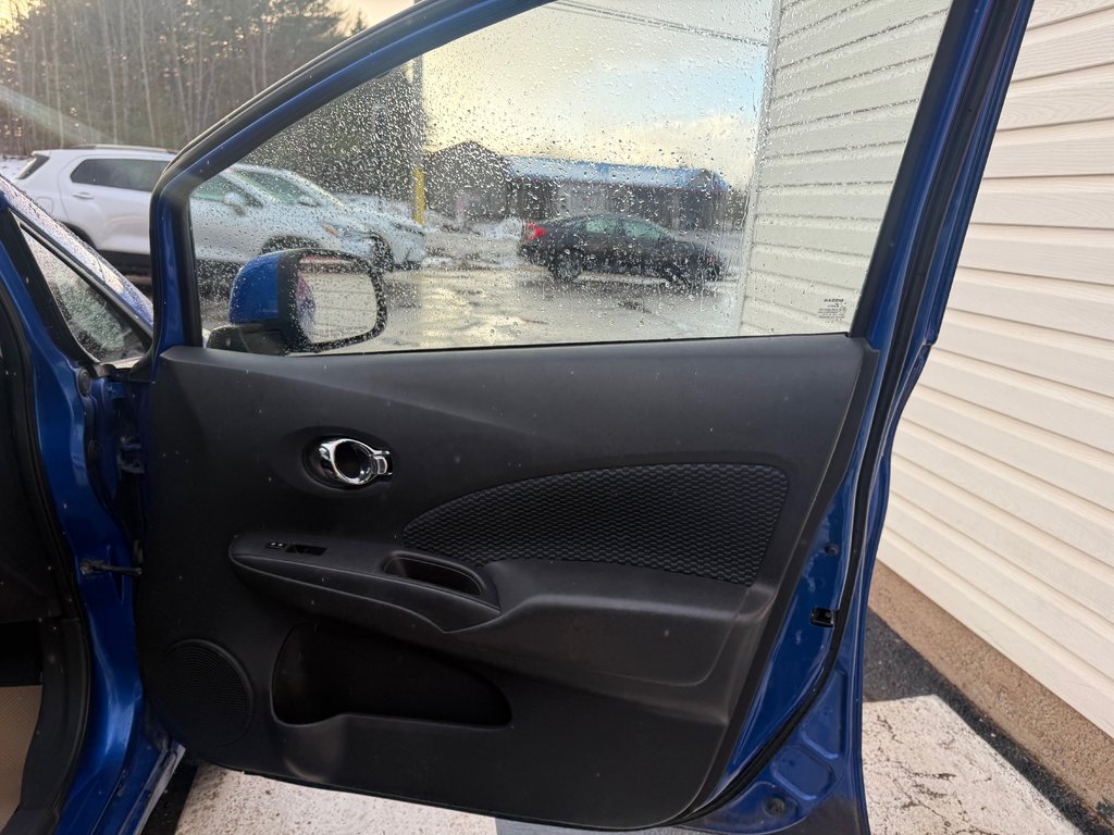2014 Nissan VERSA NOTE SV, Pure Drive, MP3 in Kentville, Nova Scotia - 18 - w1024h768px