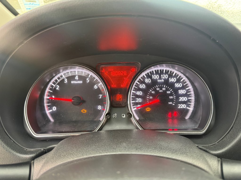 2014 Nissan VERSA NOTE SV, Pure Drive, MP3 in Kentville, Nova Scotia - 11 - w1024h768px