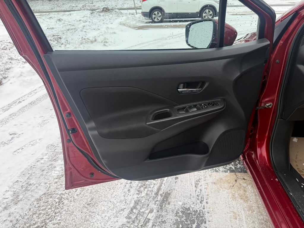 2021 Nissan VERSA SV, keyless entry, backup camera, Bluetooth in Kentville, Nova Scotia - 7 - w1024h768px