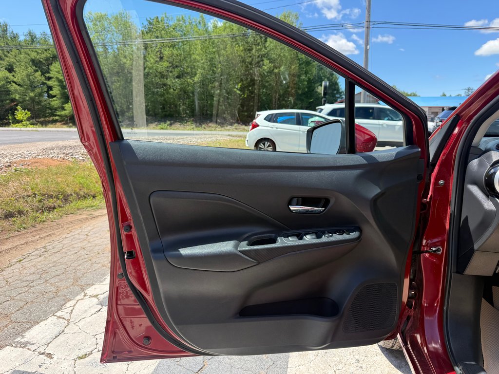 2024 Nissan VERSA SV, keyless entry, Cruise control, Bluetooth in COLDBROOK, Nova Scotia - 7 - w1024h768px