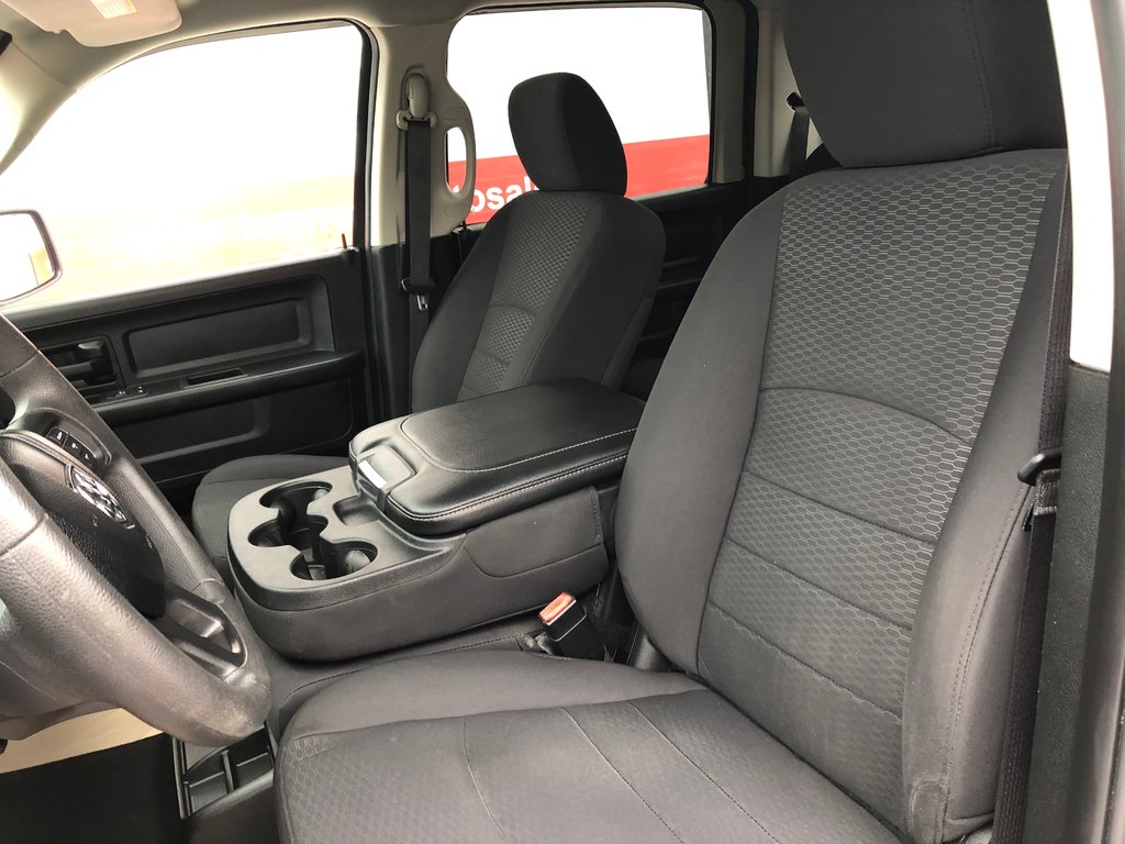 2019 Ram 1500 Classic Express - Reverse Camera, Handsfree in COLDBROOK, Nova Scotia - 16 - w1024h768px