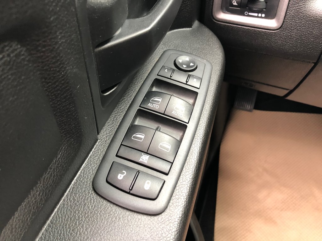 2019 Ram 1500 Classic Express - Reverse Camera, Handsfree in COLDBROOK, Nova Scotia - 7 - w1024h768px