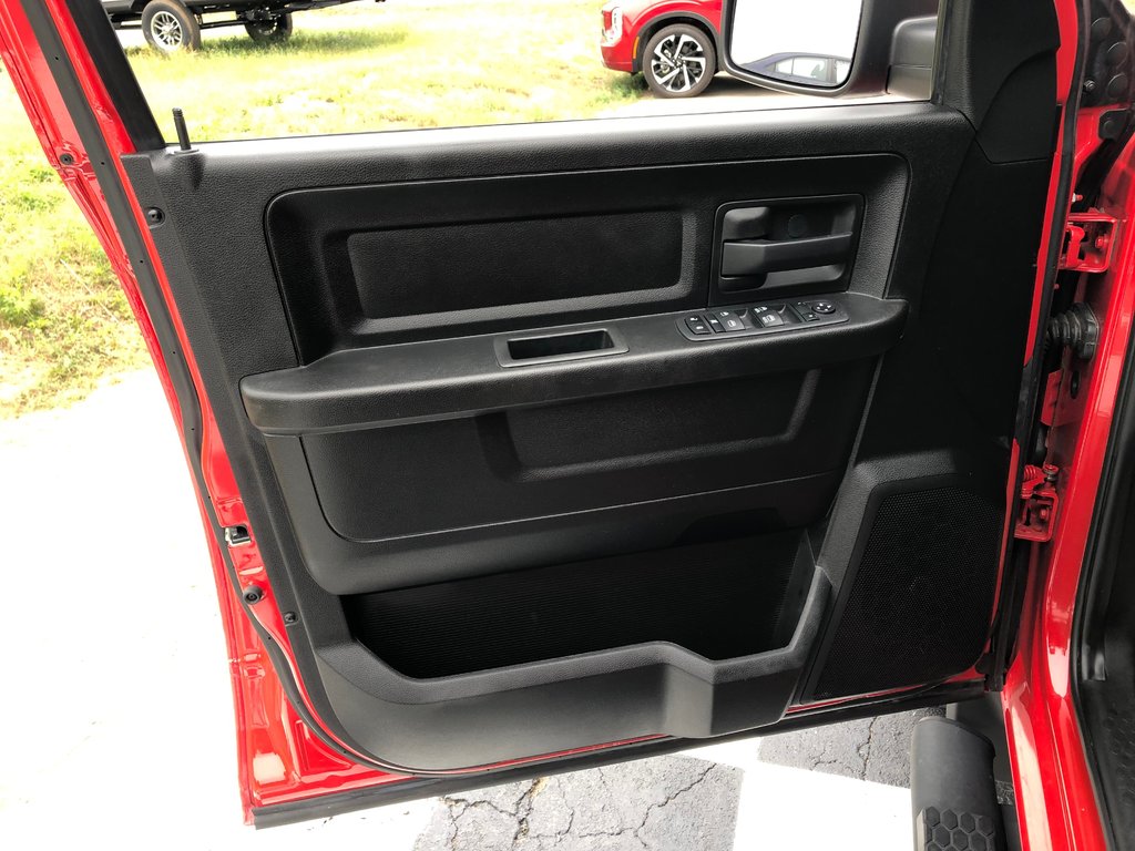 2019 Ram 1500 Classic Express - Reverse Camera, Handsfree in COLDBROOK, Nova Scotia - 15 - w1024h768px