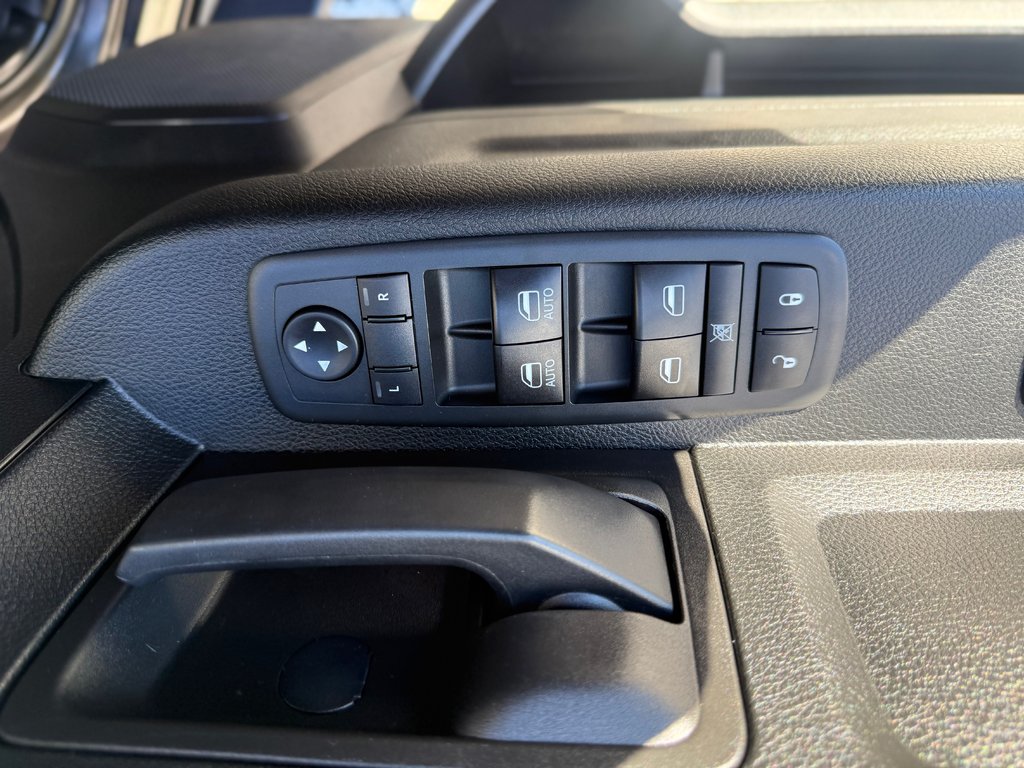 Ram 1500 CLASSIC Express, keyless entry, Remote Start, Bluetooth 2019 à COLDBROOK, Nouvelle-Écosse - 8 - w1024h768px