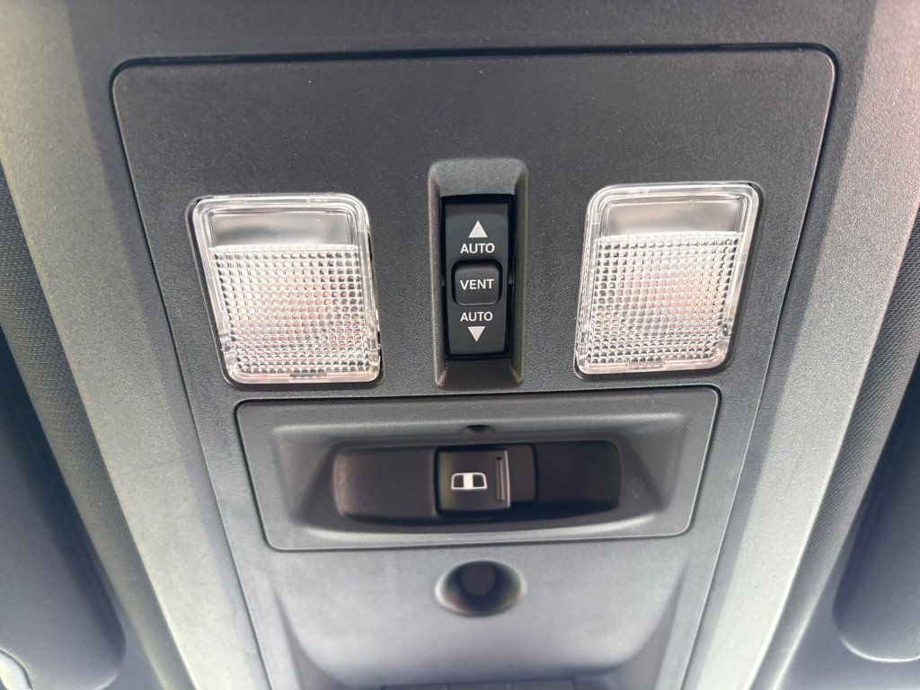 2021 Ram 1500 Classic Warlock - 4x4, sunroof, power and heated seats in COLDBROOK, Nova Scotia - 14 - w1024h768px